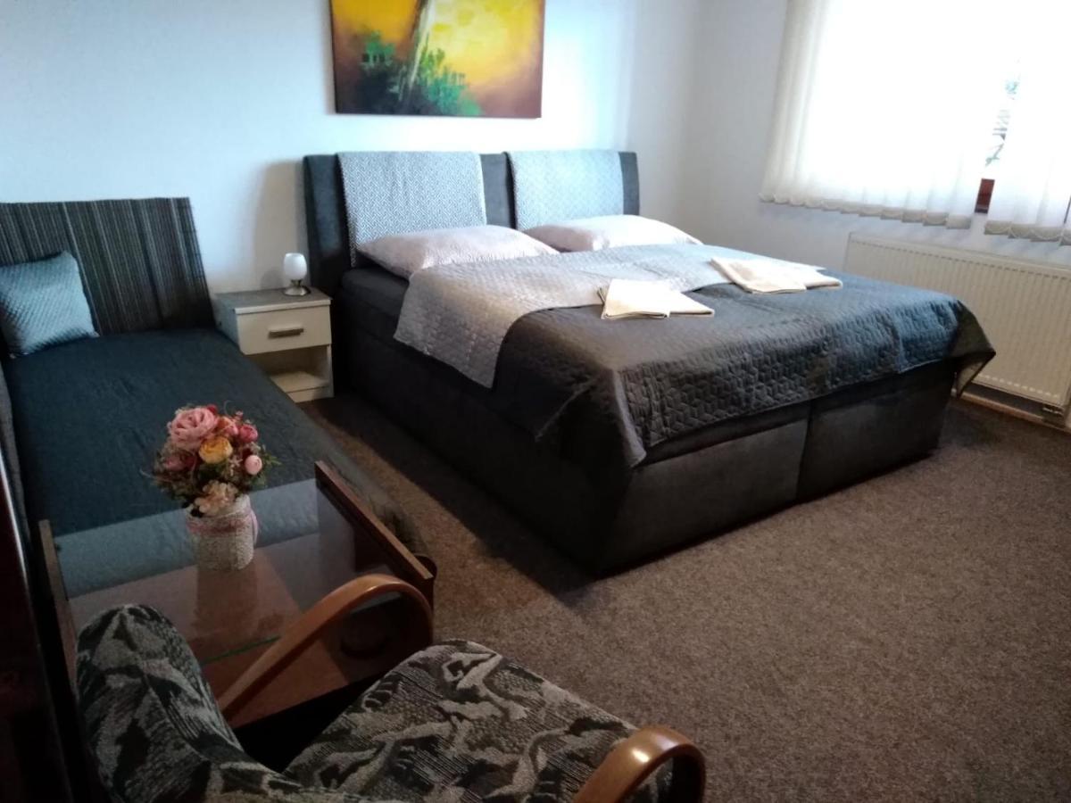 Brezno 2 Izbovy Apartman Sabi エクステリア 写真